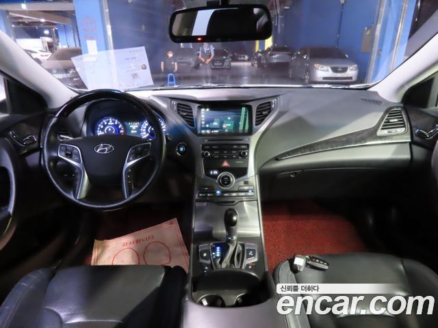 Hyundai Grandeur 2016 — photo 5