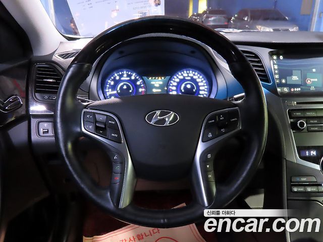 Hyundai Grandeur 2016 — photo 9