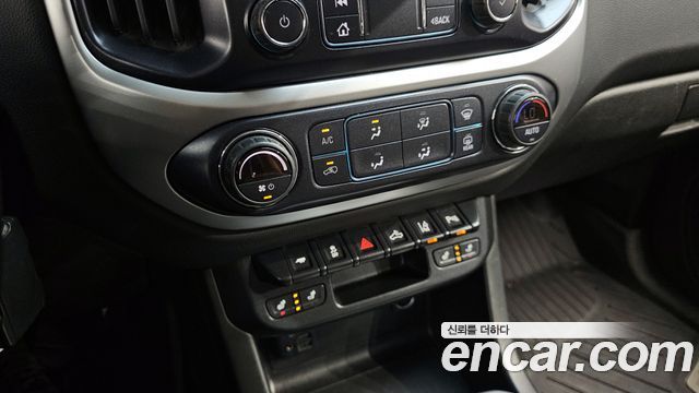 Chevrolet Korea Colorado 2020 — photo 24