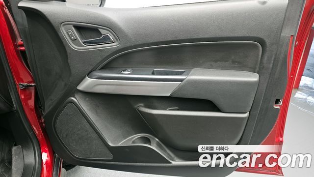 Chevrolet Korea Colorado 2020 — photo 14