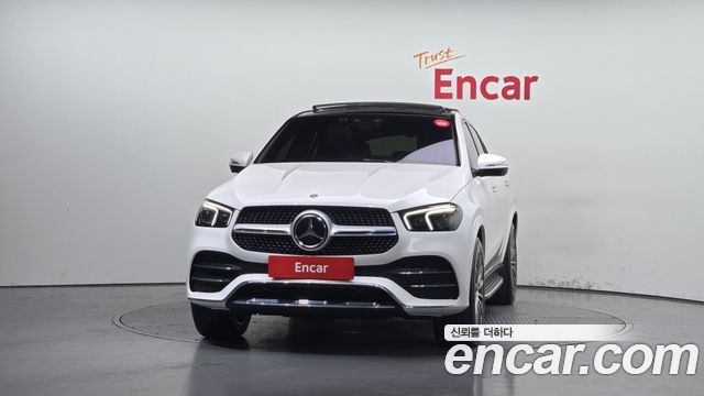 Mercedes-Benz GLE-Class 2023 — photo 3