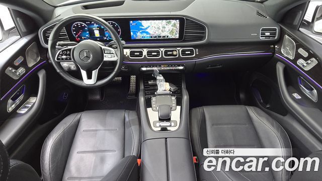 Mercedes-Benz GLE-Class 2023 — photo 10