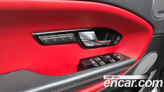 Land Rover Range Rover Evoque 2016 — photo 18