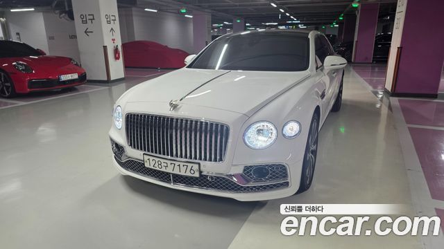 Bentley Flying Spur 2022 — photo 2
