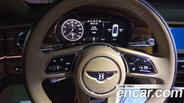 Bentley Flying Spur 2022 — photo 10