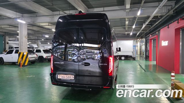 Mercedes-Benz Sprinter 2022 — photo 4