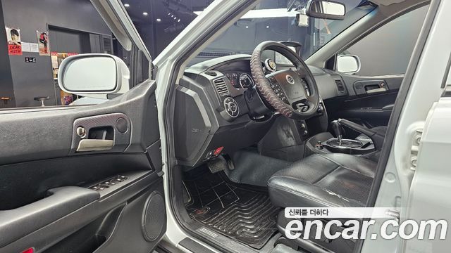 KG Mobility KORANDO 2012 — photo 13
