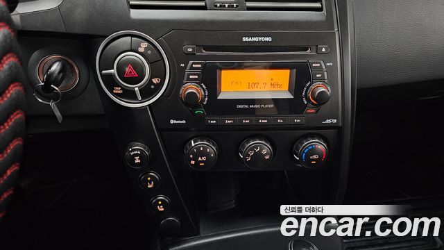 KG Mobility KORANDO 2012 — photo 24