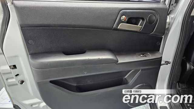 KG Mobility KORANDO 2012 — photo 15