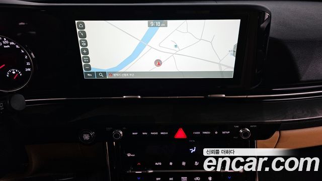 Kia Canival 2022 — photo 15