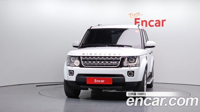 Land Rover Discovery 2016 — photo 3