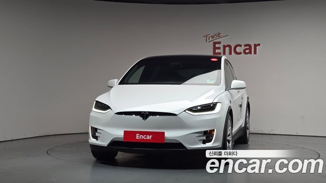Tesla Model X 2018 — photo 3
