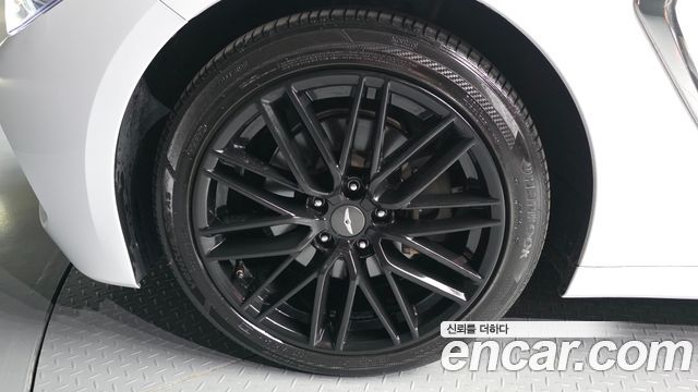 Genesis G70 2019 — photo 5