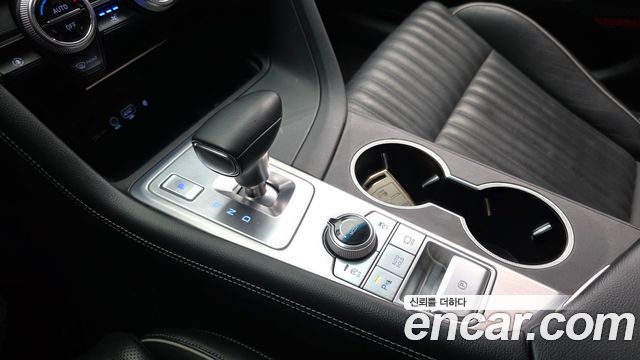 Genesis G70 2019 — photo 9