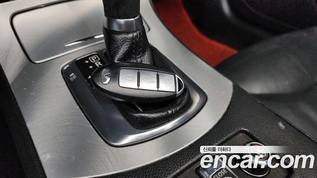 Infiniti G 2009 — photo 13