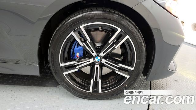 BMW 3-Series 2025 — photo 7