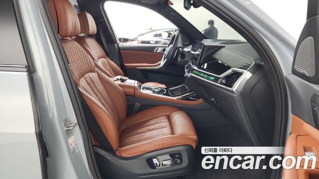BMW X7 2024 — photo 16