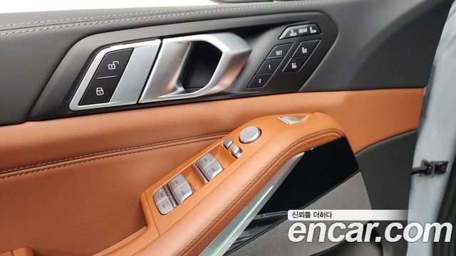 BMW X7 2024 — photo 29