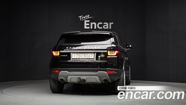 Land Rover Range Rover Evoque 2018 — photo 4