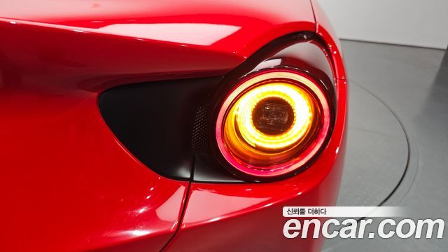 Ferrari Portofino 2020 — photo 9