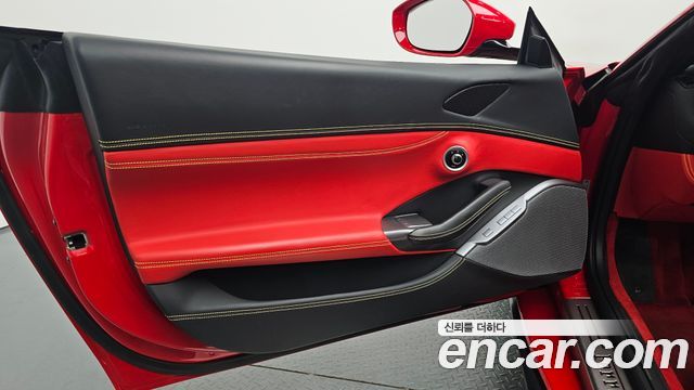 Ferrari Portofino 2020 — photo 14