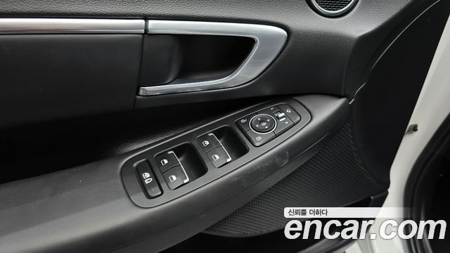 Hyundai Sonata 2021 — photo 27