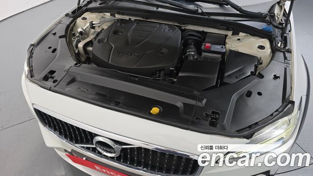 Volvo V90 2017 — photo 6