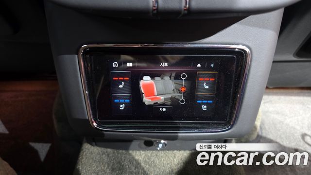 Bentley Bentayga 2022 — photo 19