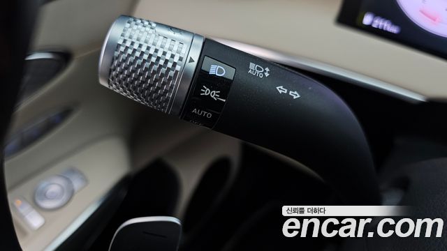 Genesis GV70 2025 — photo 30