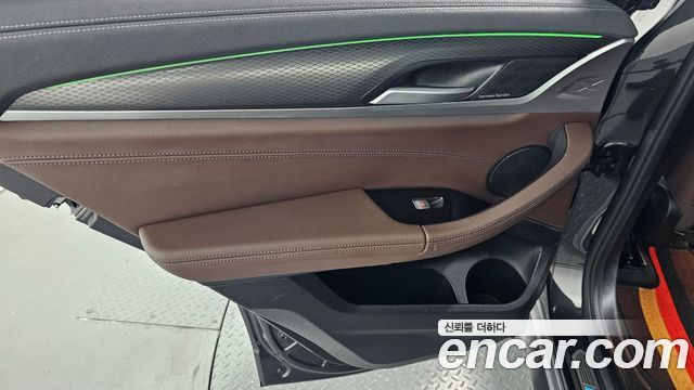 BMW X4 2020 — photo 15