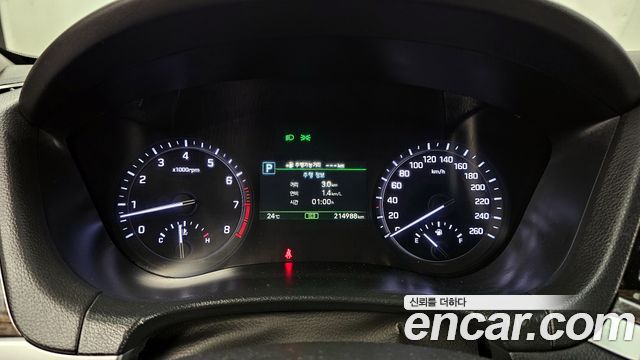 Genesis G80 2017 — photo 8