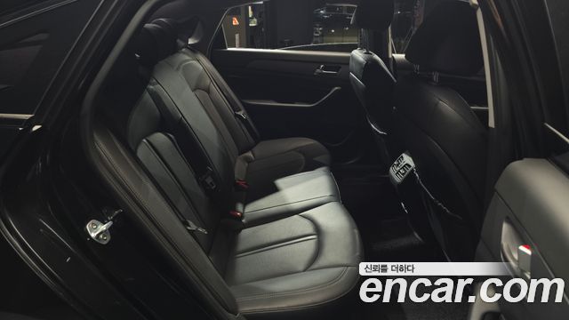 Hyundai Sonata 2019 — photo 12