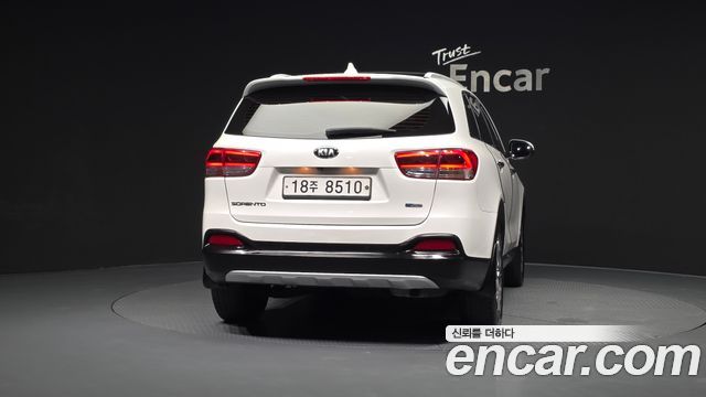 Kia Sorento 2016 — photo 4