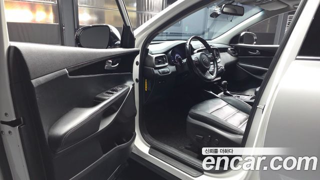 Kia Sorento 2016 — photo 10