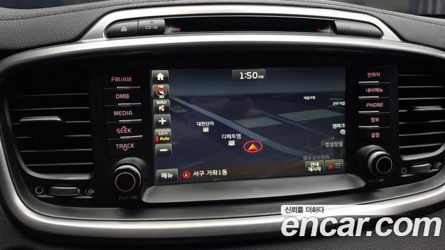 Kia Sorento 2016 — photo 14