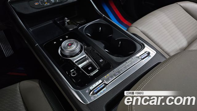 Kia Canival 2025 — photo 12