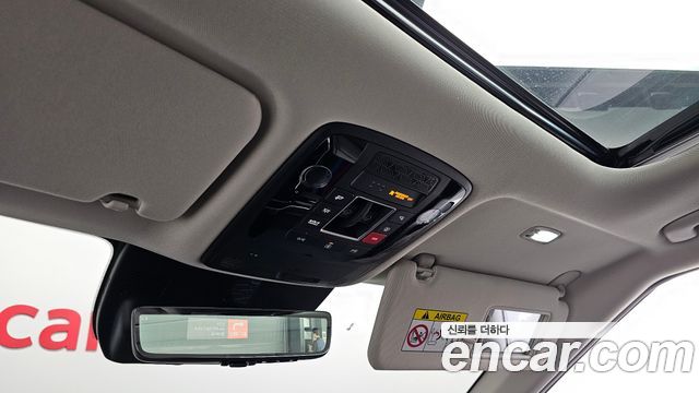 Kia Canival 2025 — photo 25