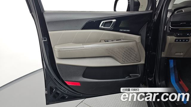 Kia Canival 2025 — photo 14