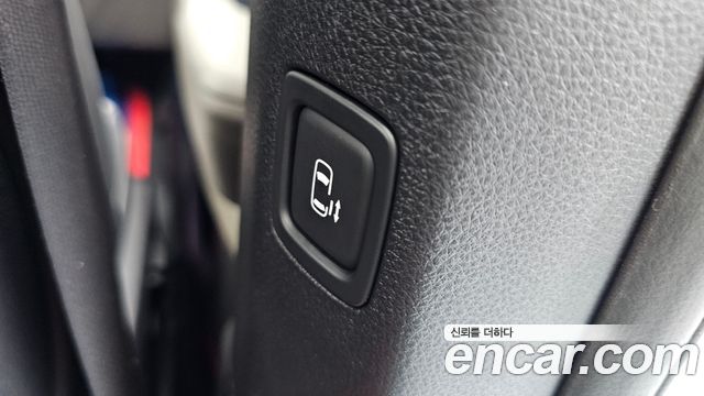 Kia Canival 2025 — photo 28