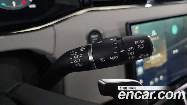 Land Rover Range Rover Evoque 2026 — photo 16