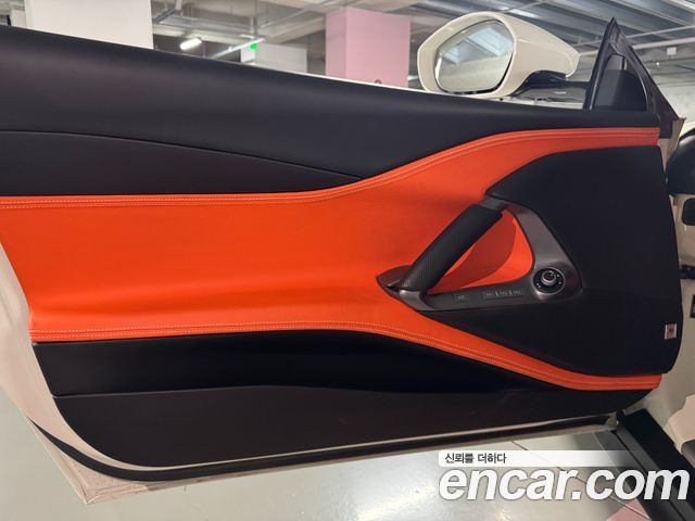 Ferrari 812 2020 — photo 12