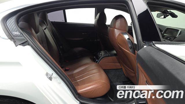 BMW 6-Series 2014 — photo 12