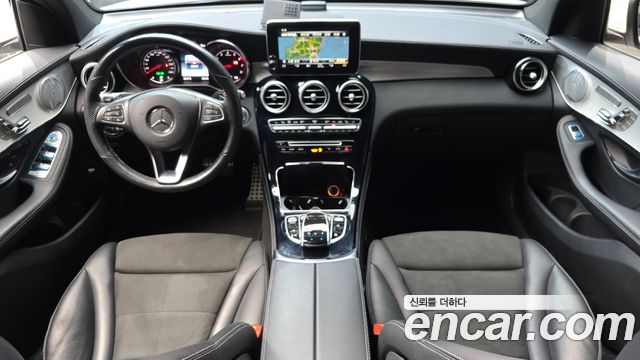 Mercedes-Benz GLC-Class 2019 — photo 10