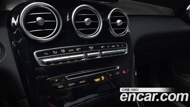 Mercedes-Benz GLC-Class 2019 — photo 22