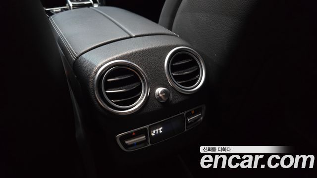 Mercedes-Benz GLC-Class 2019 — photo 26