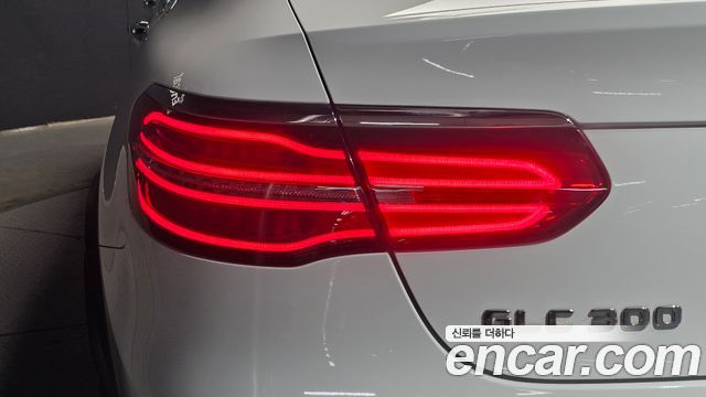 Mercedes-Benz GLC-Class 2019 — photo 9