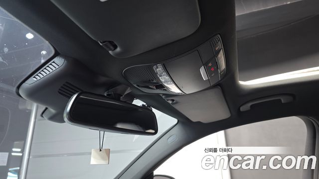 Mercedes-Benz GLC-Class 2019 — photo 27