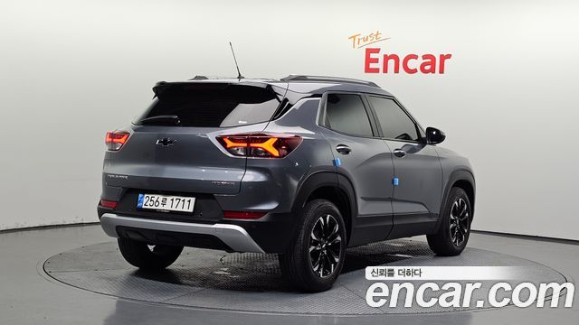 Chevrolet Korea Trailblazer 2022 — photo 2