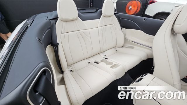 Mercedes-Benz CLE-Class 2025 — photo 12