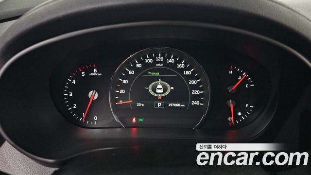 Kia Sorento 2015 — photo 11